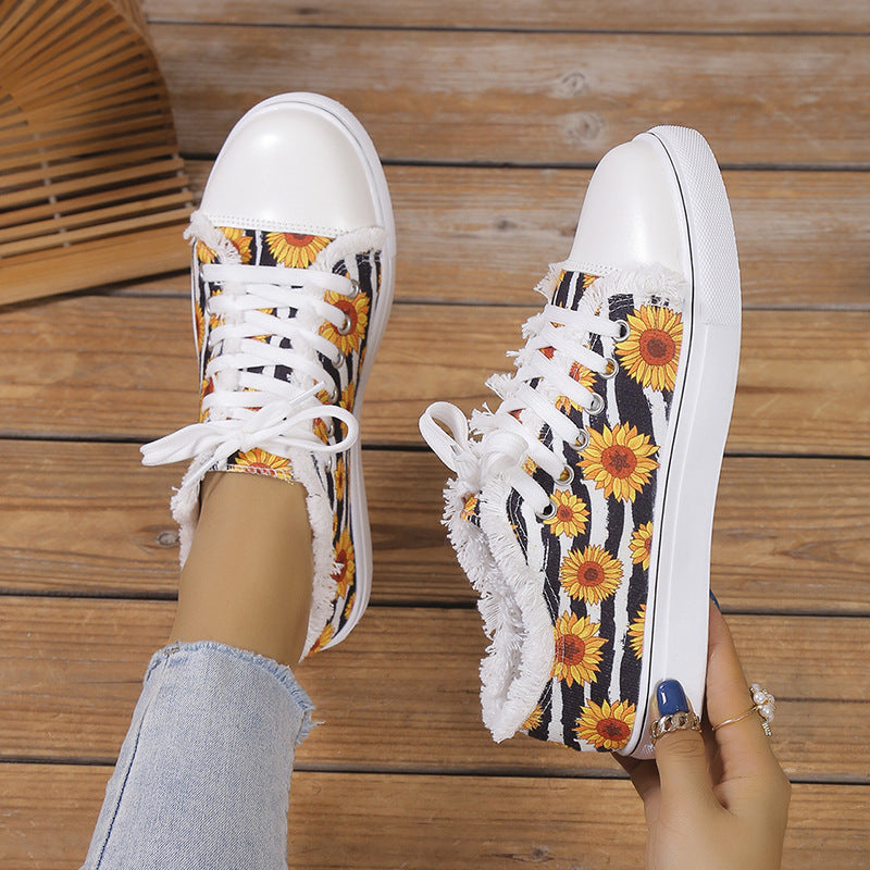 Large Flat Bottomed Graffiti Canvas Shoes For Women